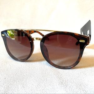 Brown Tortoise sunglasses